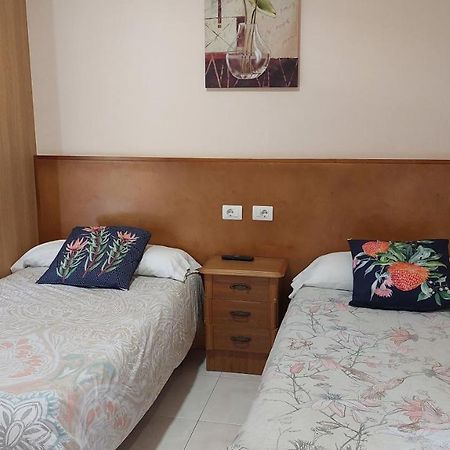 Albergue La Escuela La Laguna  エクステリア 写真